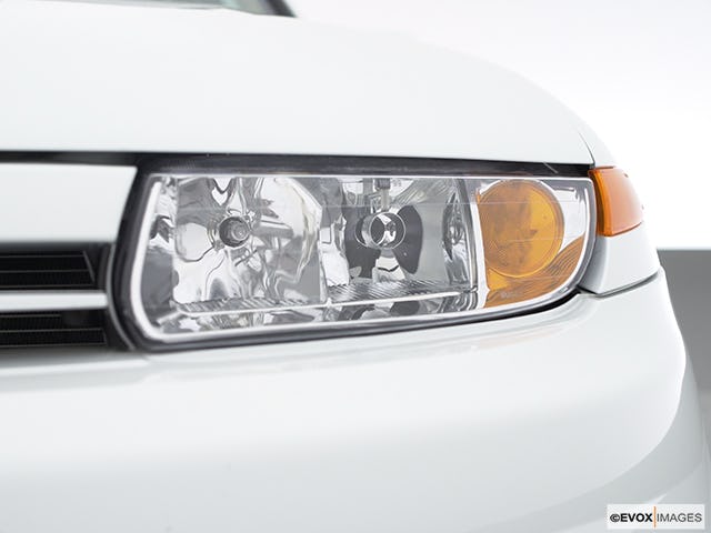 2000 Saturn L-Series Drivers Side Headlight