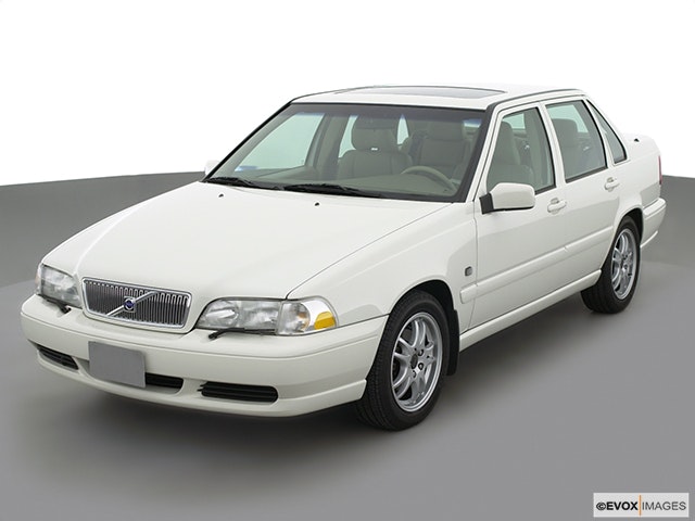 Дверь volvo s70