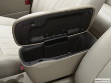 2001 Chevrolet Malibu Front center divider