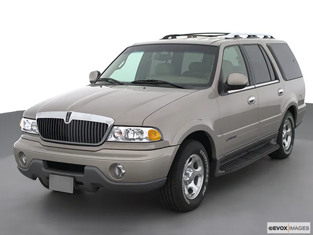 2001 Lincoln Navigator Review, Pricing, and Specs | CARFAX