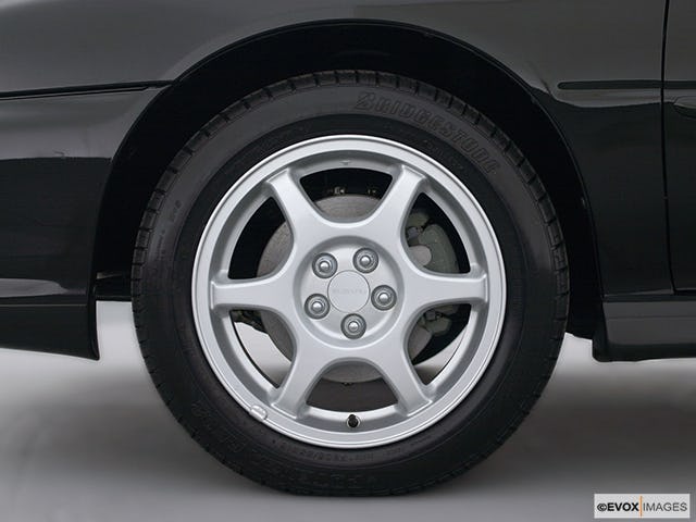 2001 Subaru Impreza Review, Pricing, and Specs | CARFAX