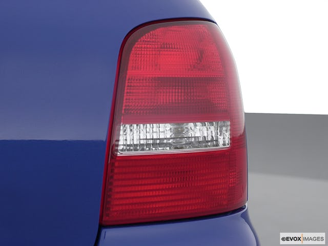 2002 Audi S4 Passenger Side Taillight
