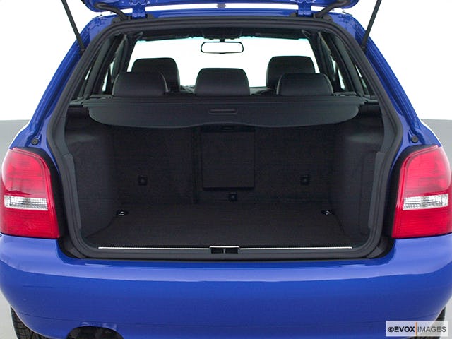 2002 Audi S4 Trunk open