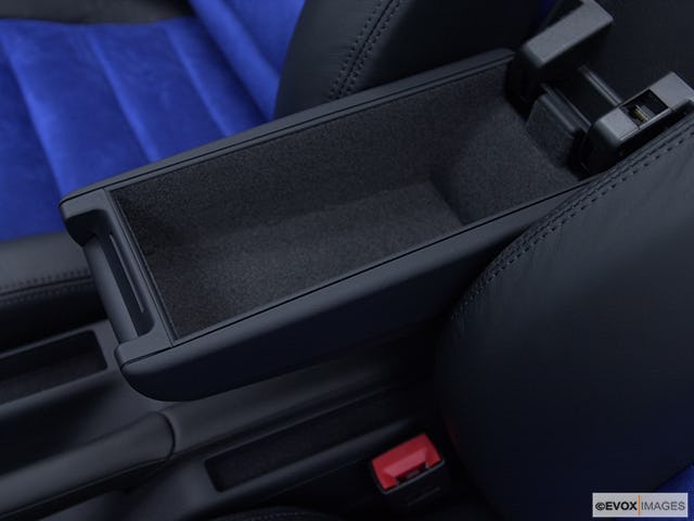 2002 Audi S4 Front center divider