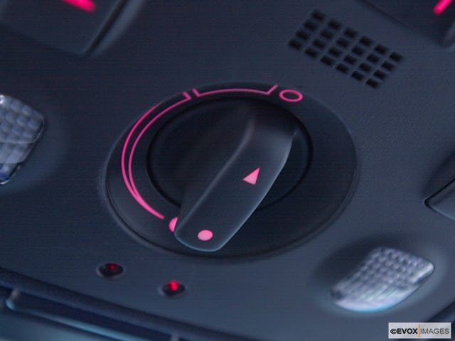 2002 Audi S4 Courtesy lamps/ceiling controls
