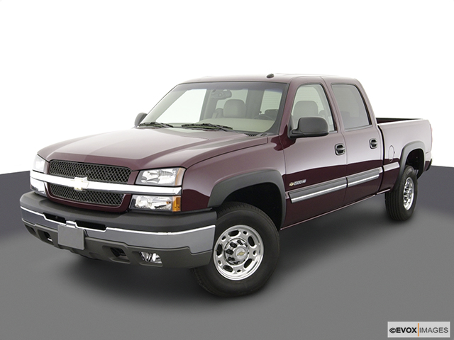 2003 Chevrolet Silverado 1500HD Review, Pricing, and Specs