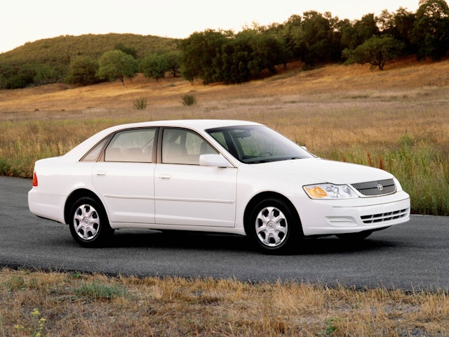 2003 Toyota Avalon Review | CARFAX Vehicle Research