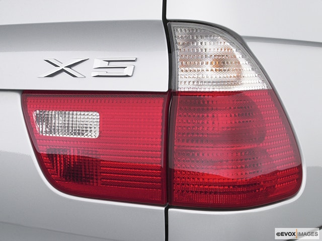 2004 BMW X5 Review | CARFAX Vehicle Research