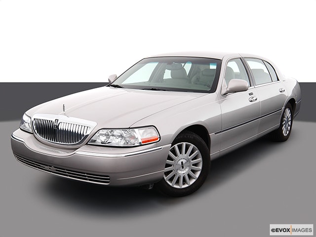 Lincoln town car 2004