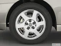 2004 Saturn L300 Front Drivers side wheel at profile