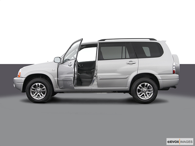 ヨン 2004 Suzuki XL-7 Review, Pricing, and Specs | CARFAX