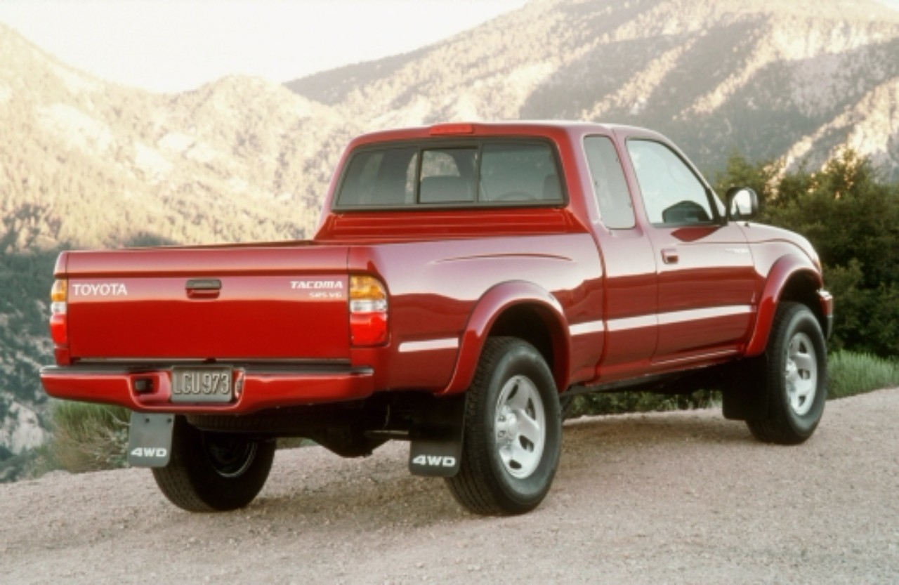 2004 Toyota Tacoma Review | CARFAX Vehicle Research