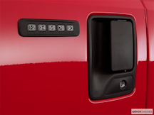 2005 Ford F-250 Super Duty Drivers Side Door handle