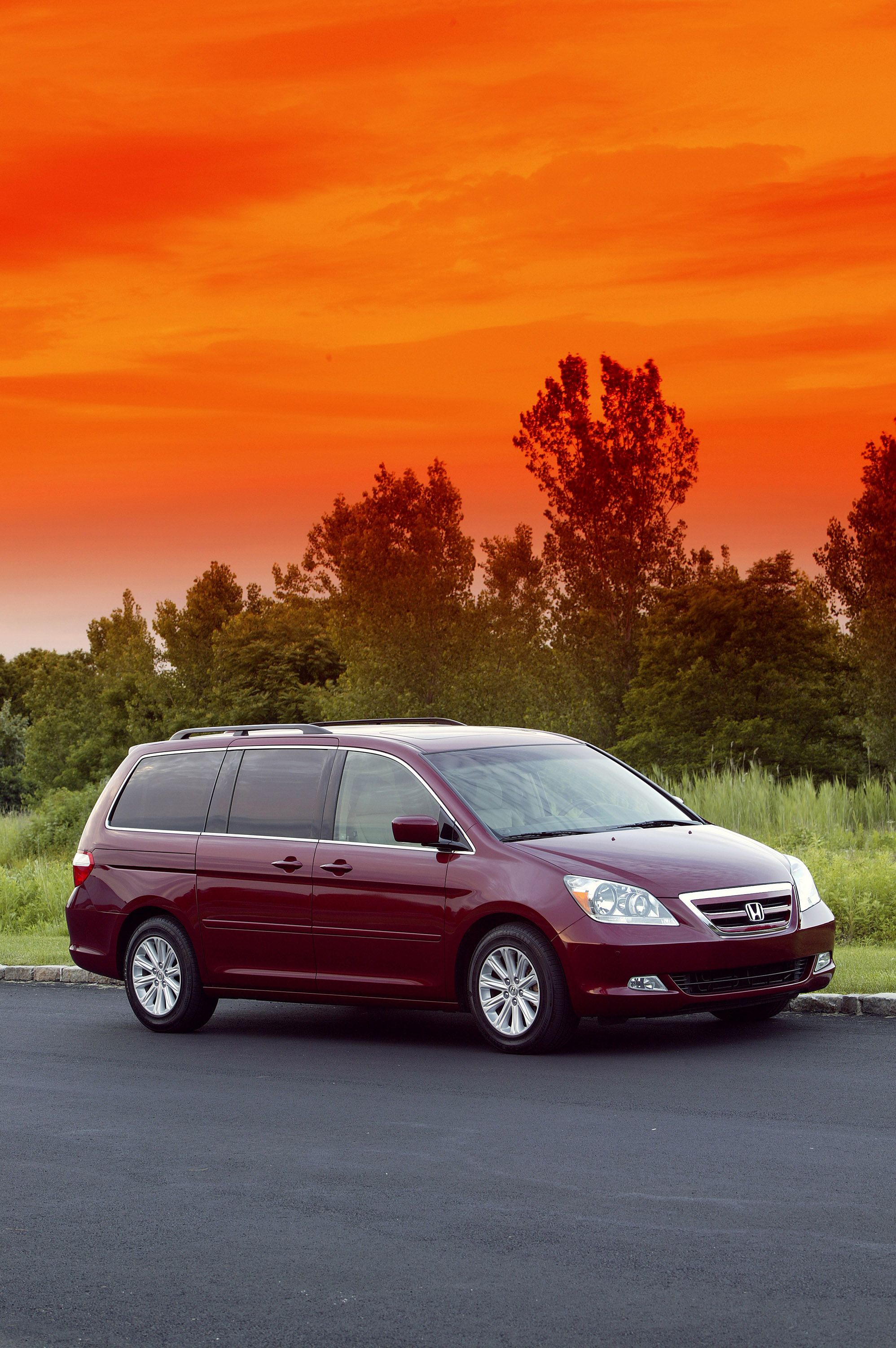 オデッセイランド 2005 Honda Odyssey Review, Pricing, and Specs | CARFAX