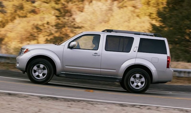 2005 Nissan Pathfinder Review CARFAX Vehicle Research