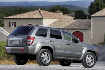 2007 Jeep Grand Cherokee Reviews, Pricing, and Specs CARFAX