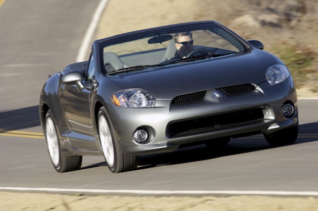 2007 Mitsubishi Eclipse Review | CARFAX Vehicle Research