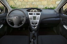 2007 Toyota Yaris S 4dr Sedan : Trim Details, Reviews, Prices, Specs,  Photos and Incentives