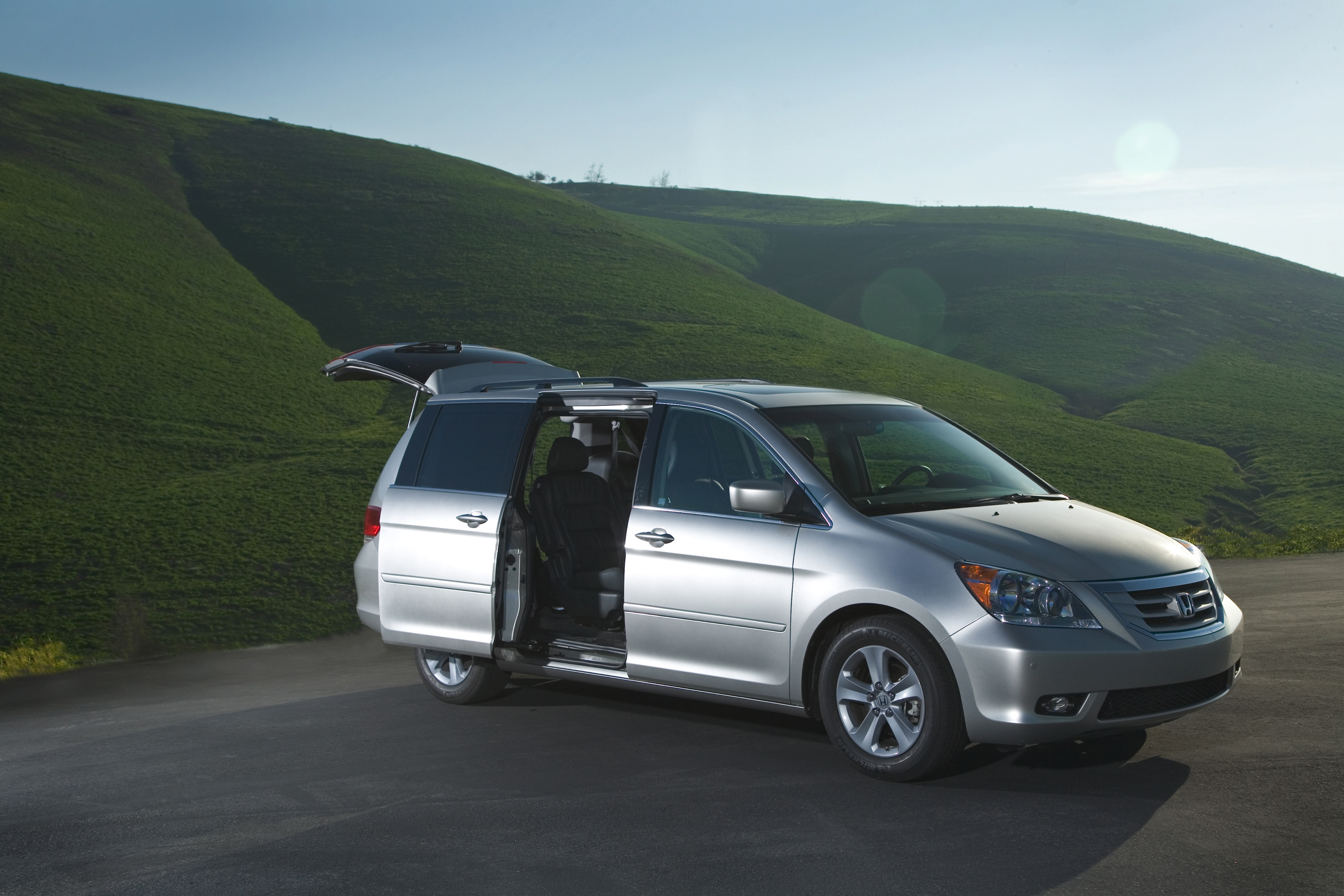 2008 Honda Odyssey Review, Pricing, and Specs | CARFAX