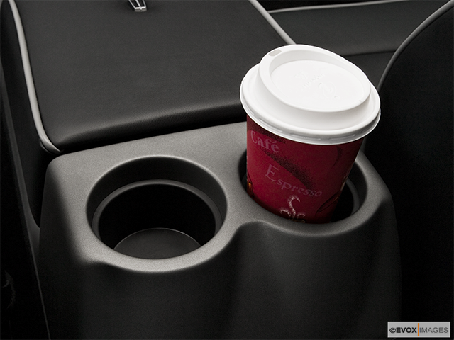 2008 Lincoln Mark LT Cup holder prop (secondary)