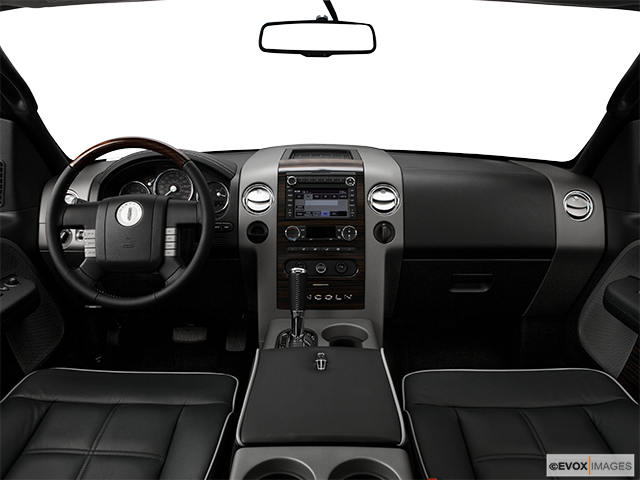 2008 Lincoln Mark LT Centered wide dash shot