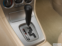 2008 Subaru Forester Gear shifter/center console