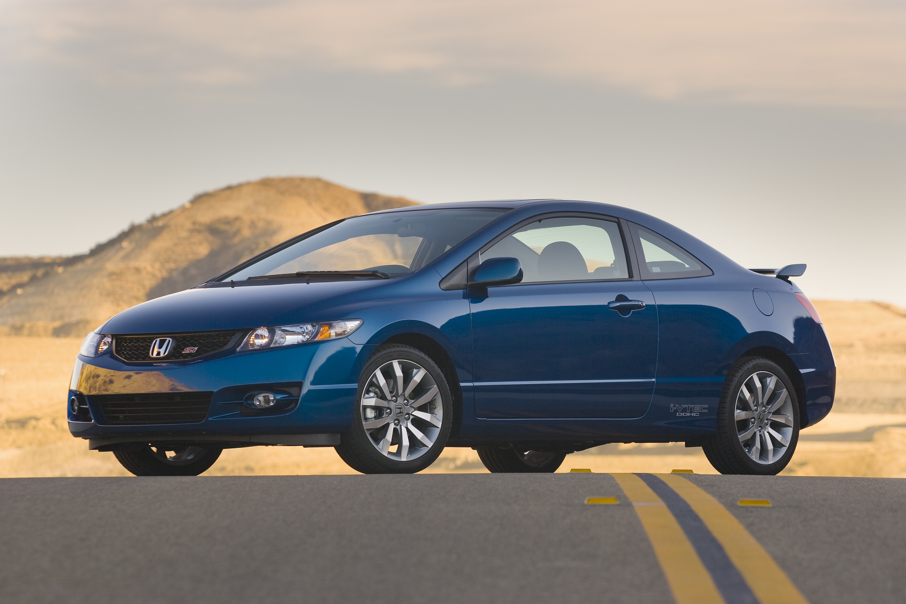 2009 Honda Civic Review, Pricing, and Specs | CARFAX