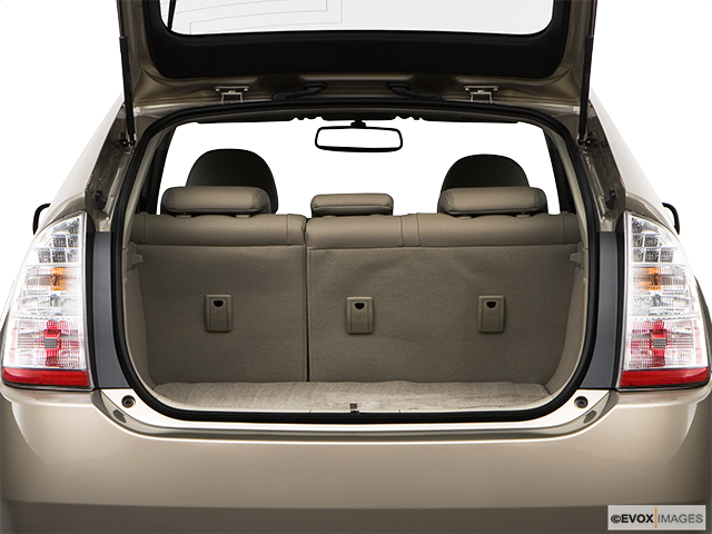 2009 Toyota Prius Review, Pricing, and Specs | CARFAX