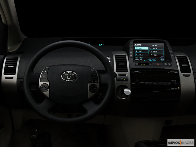 2009 Toyota Prius Review, Pricing, and Specs | CARFAX