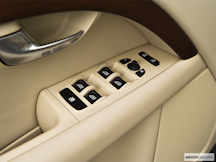 2009 Volvo S80 Driver's side inside window controls