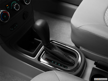 2011 Chevrolet HHR Gear shifter/center console