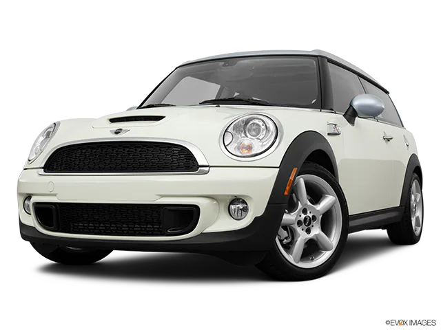 2011 MINI Cooper Clubman Front angle view, low wide perspective