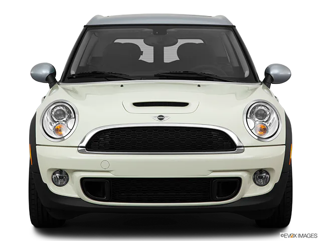 2011 MINI Cooper Clubman Low/wide front