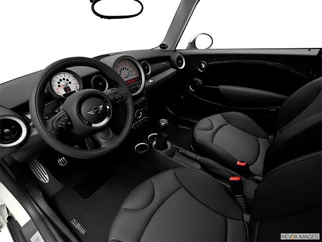 2011 MINI Cooper Clubman Interior Hero (driver's side)
