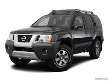 2012 Nissan Xterra Front angle medium view