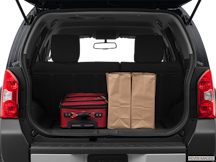 2012 Nissan Xterra Trunk props