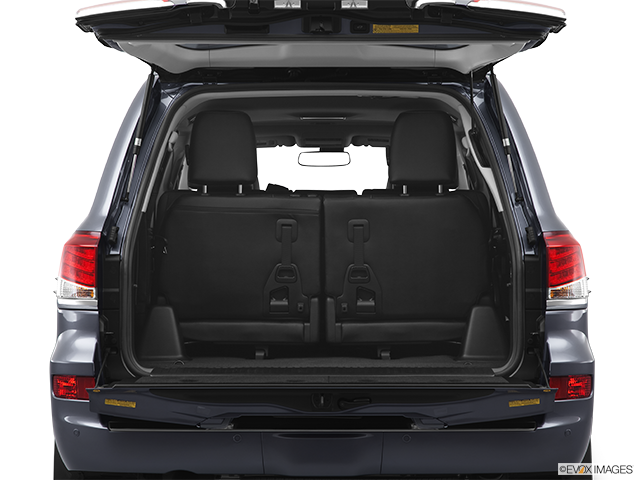 2013 Lexus LX Review, Pricing, and Specs | CARFAX