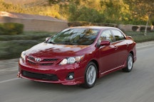 2013 Toyota Corolla Reviews, Insights, and Specs CARFAX