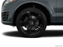 2015 Audi Q7 Front Drivers side wheel at profile