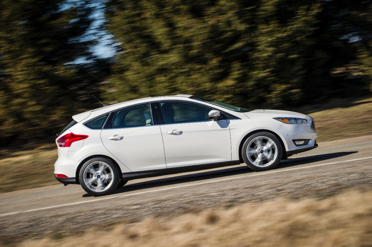 2015 Ford Focus Reviews, Insights, and Specs