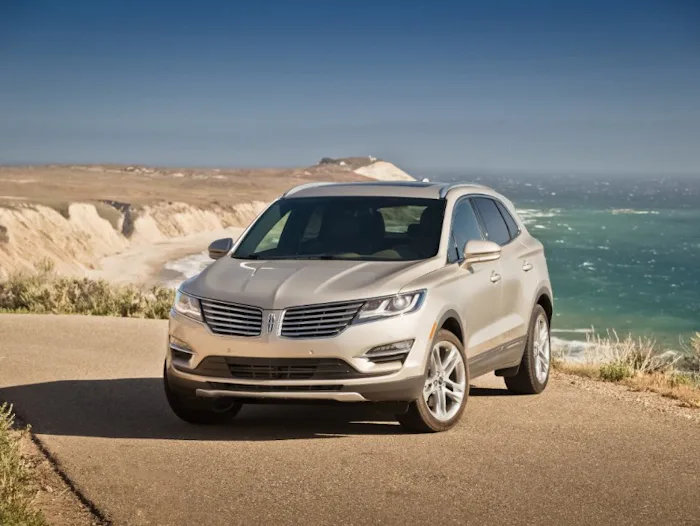 2015 Lincoln MKC Review, Pricing, and Specs | CARFAX