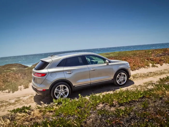 2015 Lincoln MKC Review, Pricing, and Specs | CARFAX