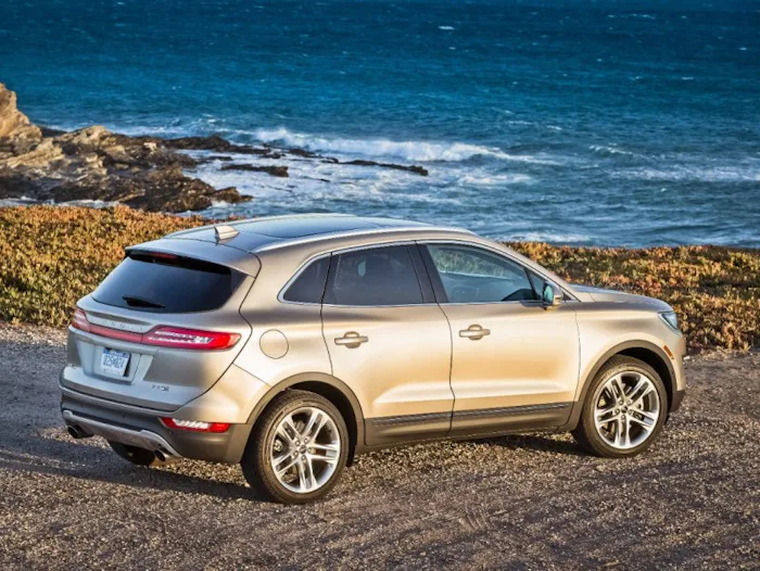 2015 Lincoln MKC Review, Pricing, and Specs | CARFAX