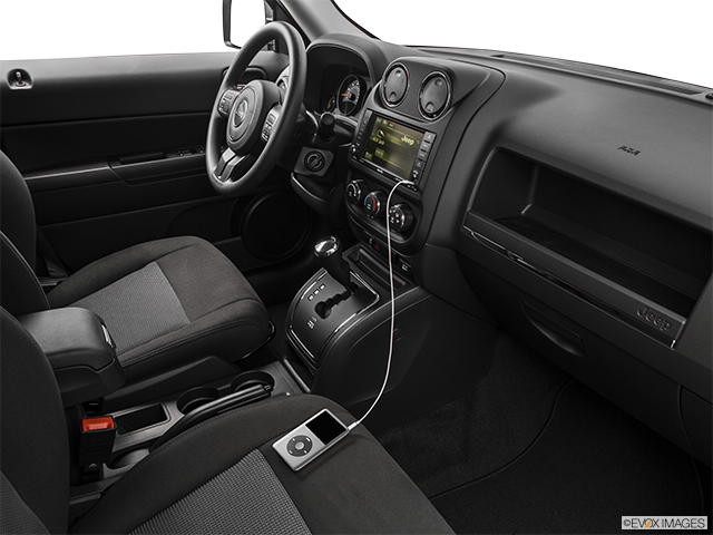 2014 Jeep Patriot Sport 4dr 4x4 Crash Test Ratings - Autoblog