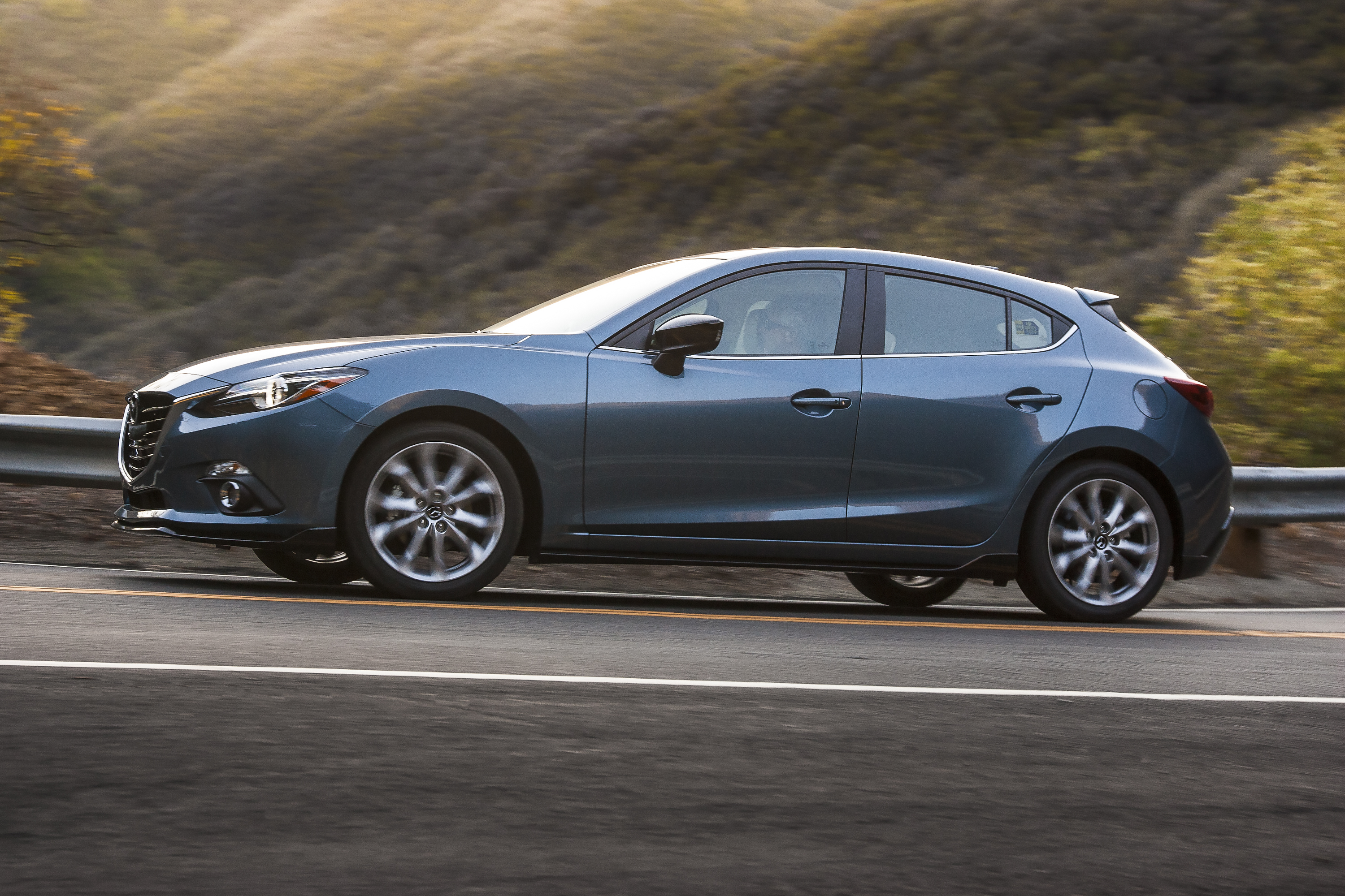2016 Mazda Mazda3 Review, Pricing, & Pictures