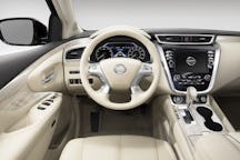 2016 Nissan Murano Interior