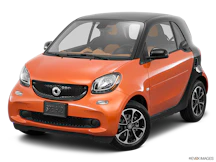 2016 Smart fortwo Front angle view