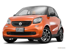 2016 Smart fortwo Front angle view, low wide perspective