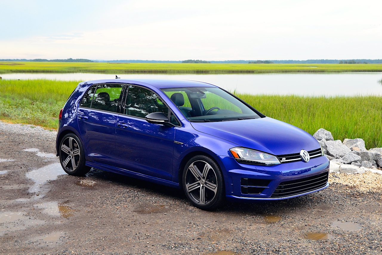 2016 Volkswagen Golf Review, Pricing, and Specs | CARFAX