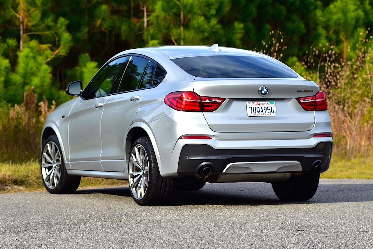 2017 BMW X4 Reviews, Insights, and Specs